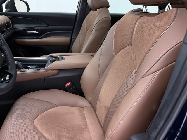 Used 2026 Toyota Grand Highlander AWD Hybrid image 26