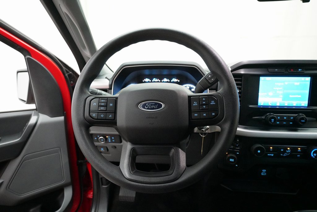 Used 2022 Ford F150 XLT w/ Trailer Tow Package image 4