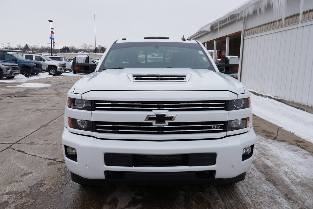 Used 2018 Chevrolet Silverado 3500 LTZ w/ Duramax Plus Package image 3