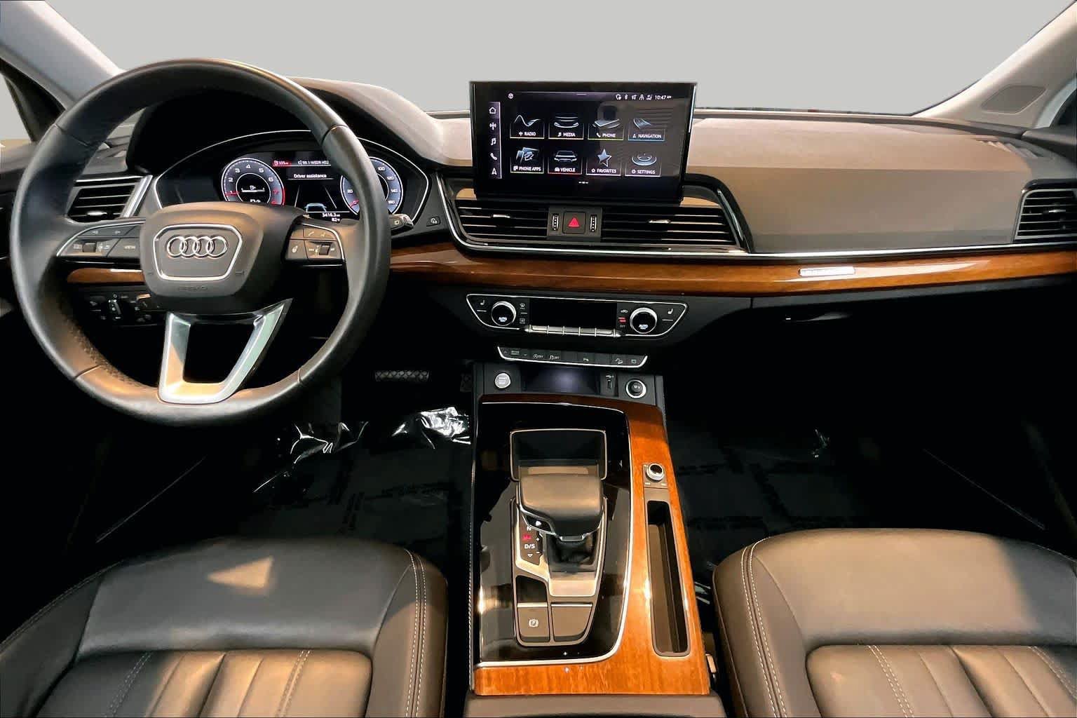 Used 2023 Audi Q5 2.0T Premium Plus AWD/4WD image 16