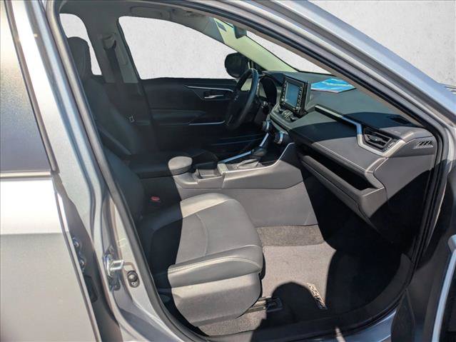Used 2022 Toyota RAV4 XLE Premium FWD image 18