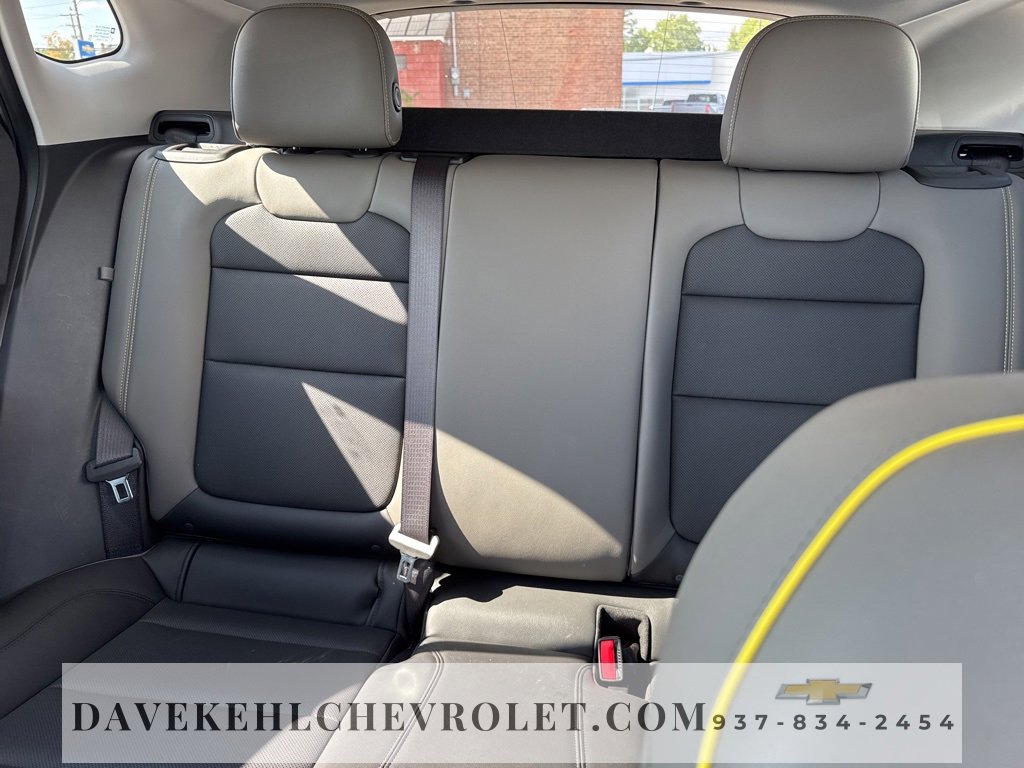 Used 2025 Chevrolet Trax ACTIV w/ Sunroof Package image 21