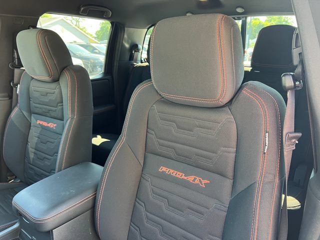 Used 2023 Nissan Frontier PRO-4X AWD/4WD image 14