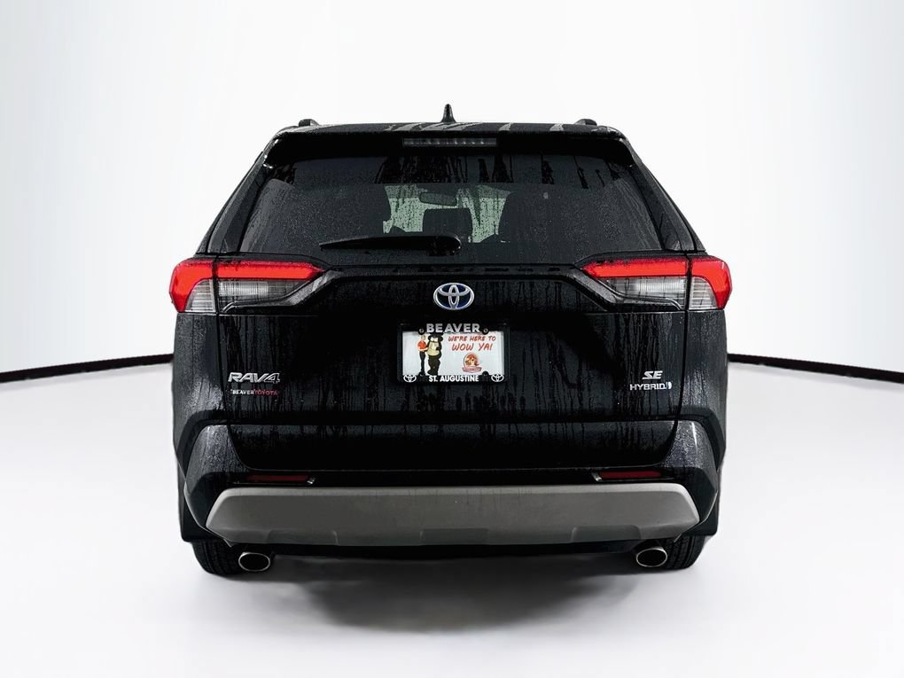Used 2022 Toyota RAV4 SE AWD/4WD image 8