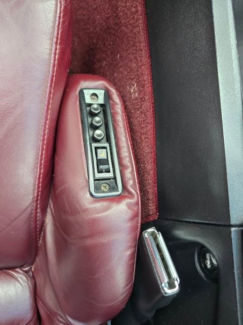 Used 1993 Chevrolet Corvette Coupe image 12