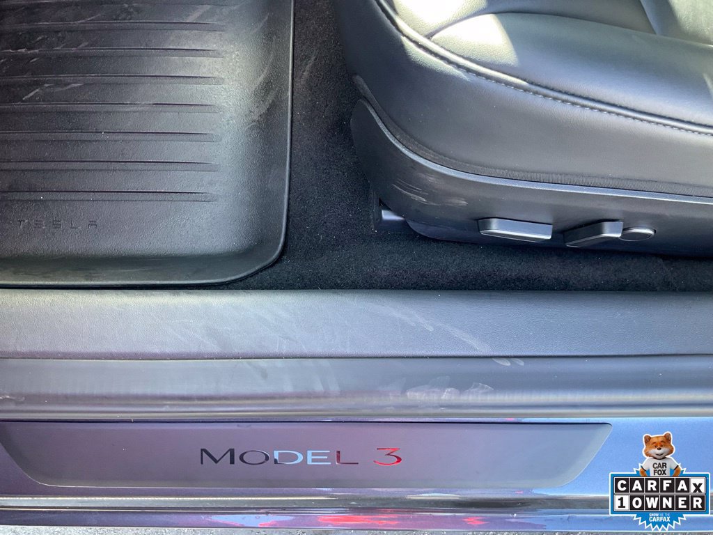 Used 2023 Tesla Model 3 Standard Range RWD image 15