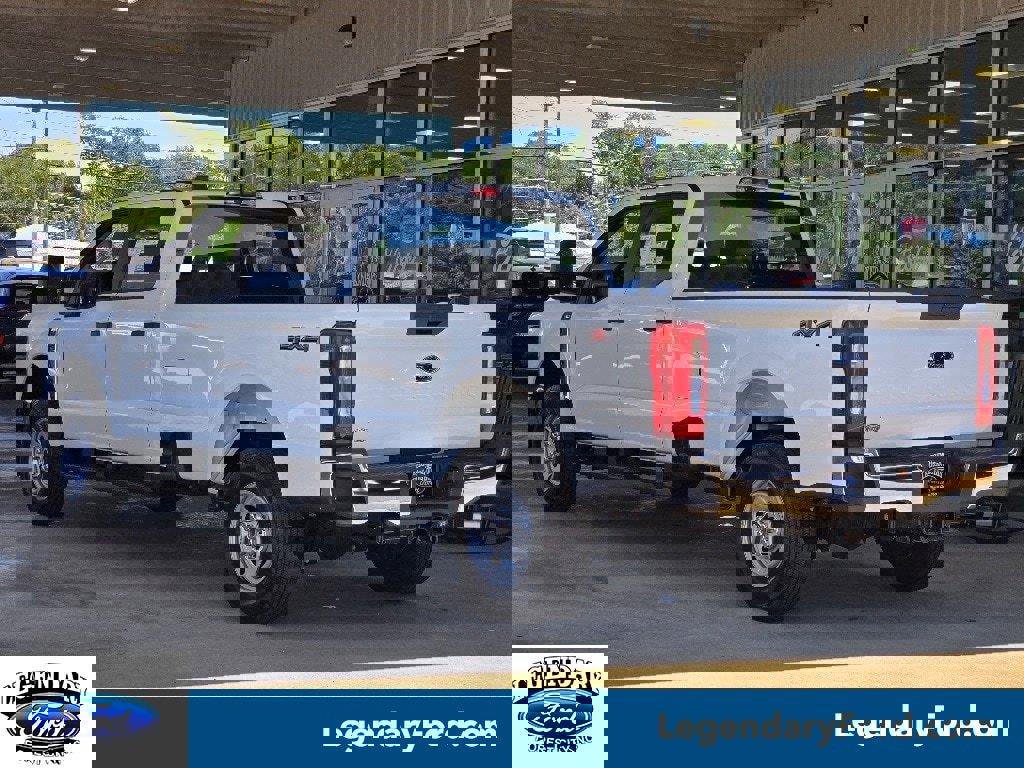 New 2026 Ford F250 XL w/ XL Chrome Package image 2