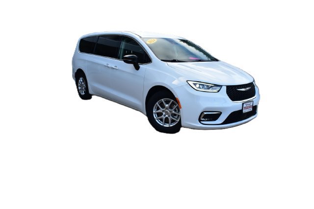 Used 2024 Chrysler Pacifica Touring-L FWD image 2