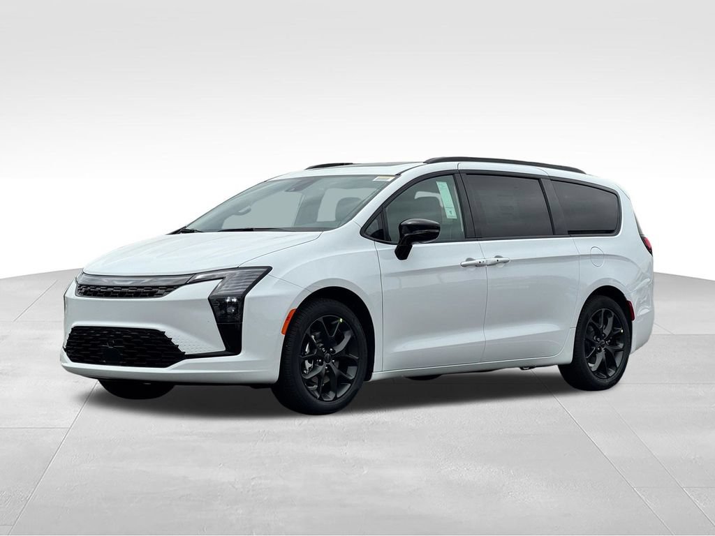 New 2027 Chrysler Pacifica Limited FWD image 3