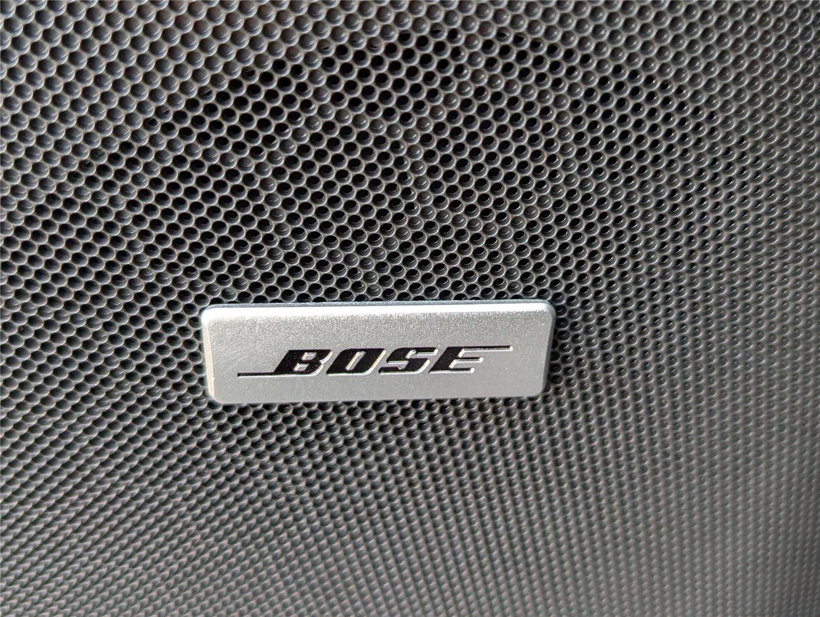 New 2026 Chevrolet Suburban Premier image 20