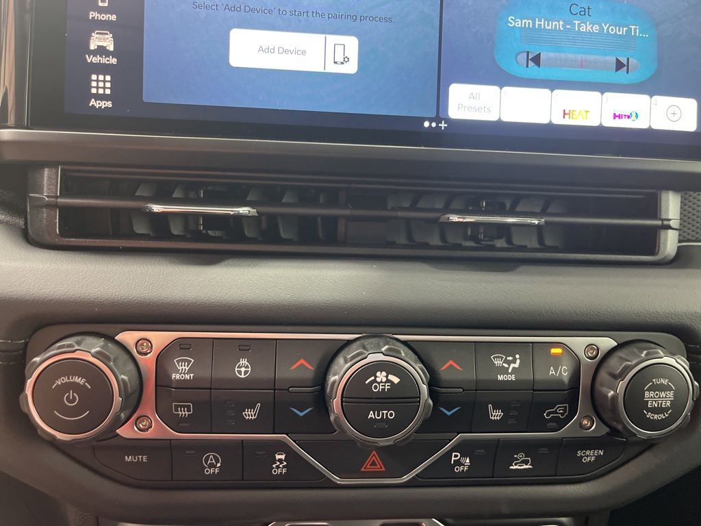 New 2026 Jeep Gladiator Rubicon AWD/4WD image 14