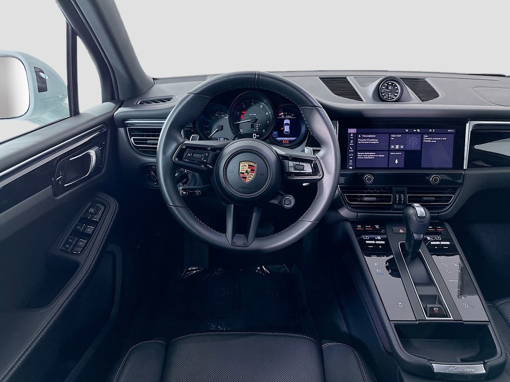 New 2025 Porsche Macan image 25