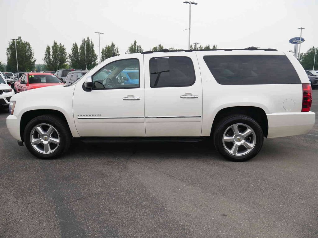 Used 2011 Chevrolet Suburban LTZ AWD/4WD image 18