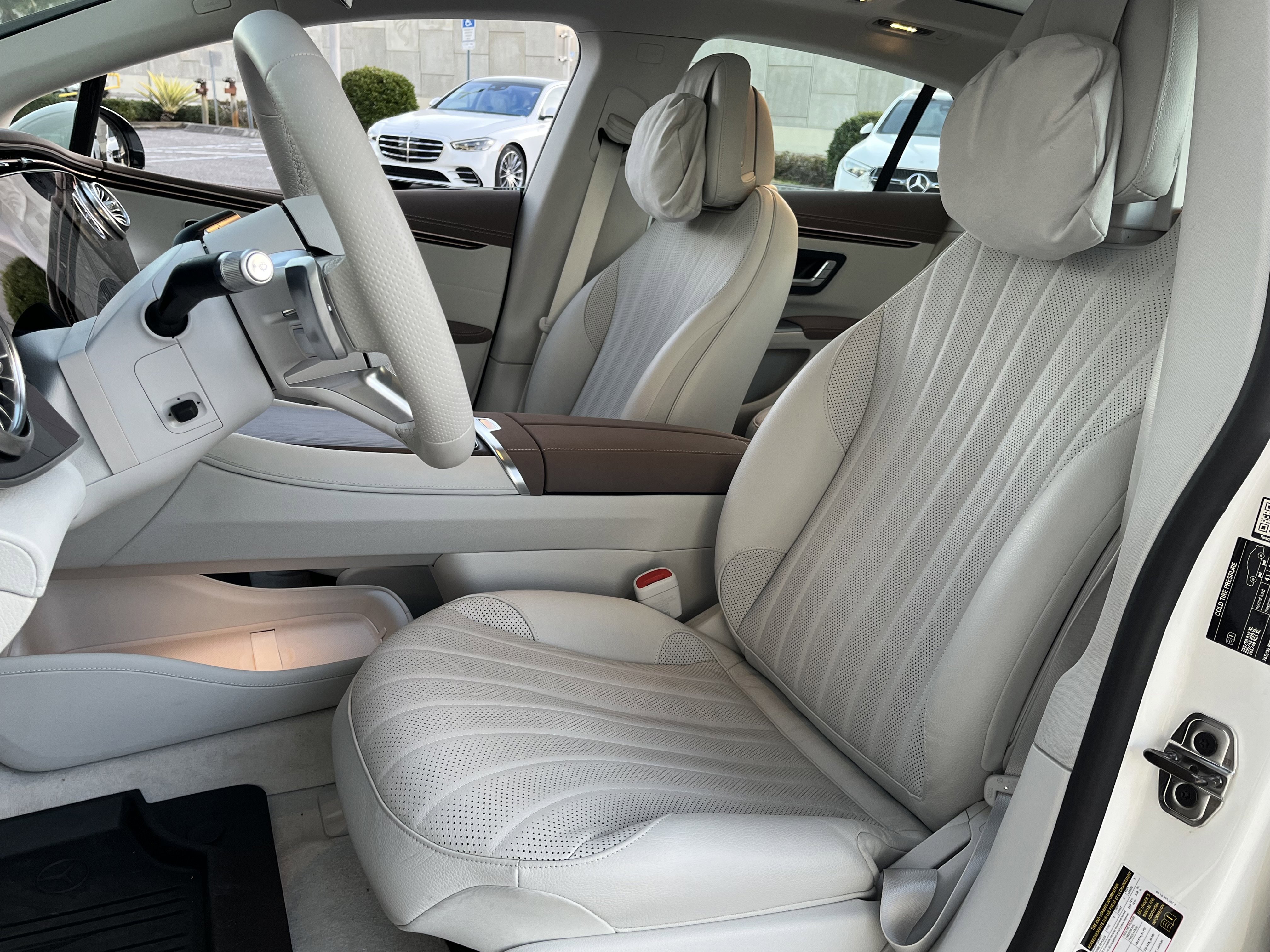 New 2025 Mercedes-Benz EQS 450+ 4MATIC Sedan image 14