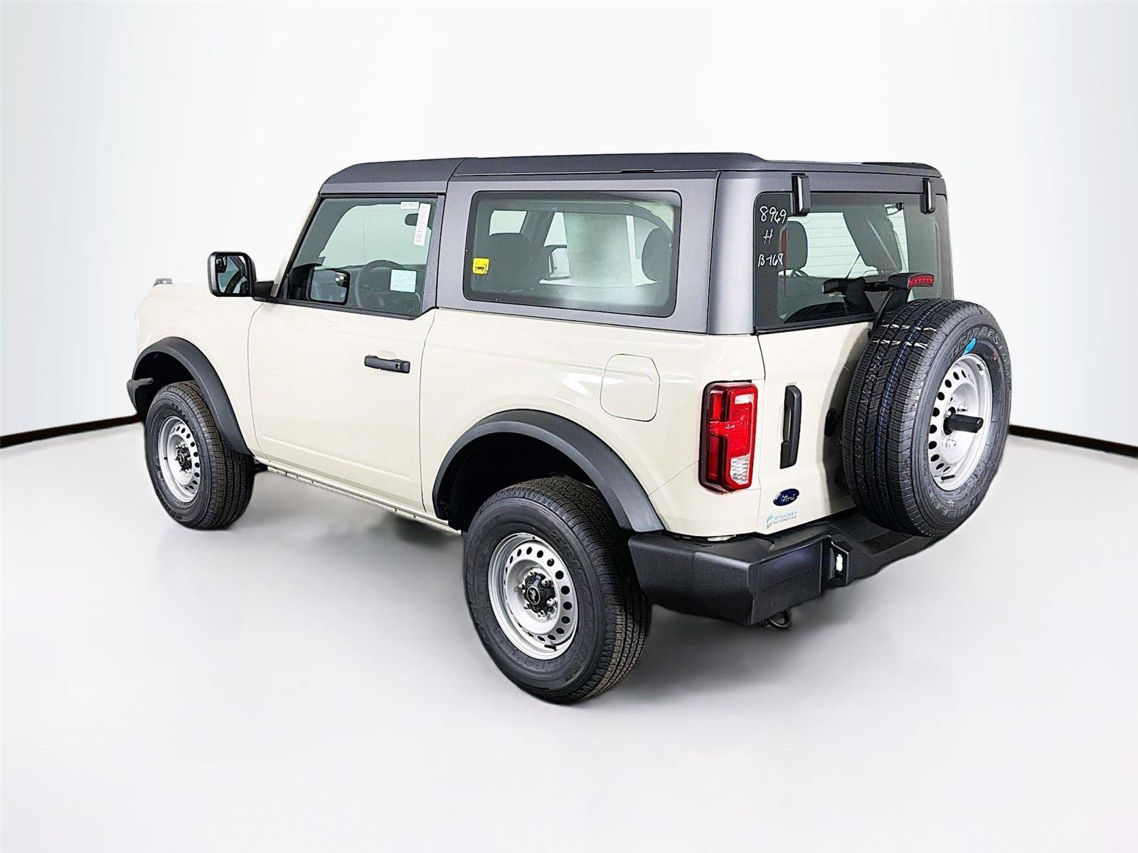 New 2025 Ford Bronco 2-Door image 5