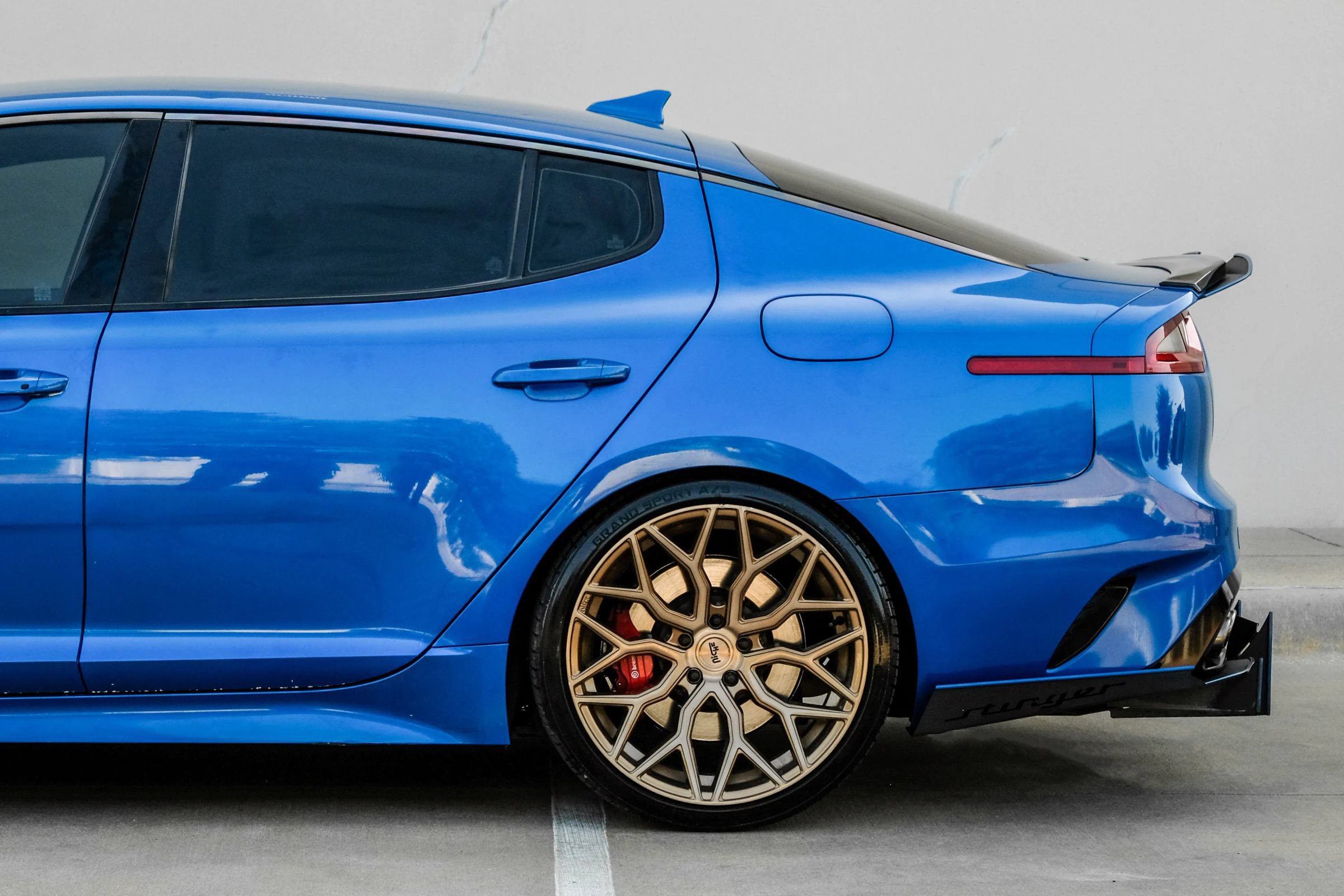 Used 2018 Kia Stinger GT RWD image 12