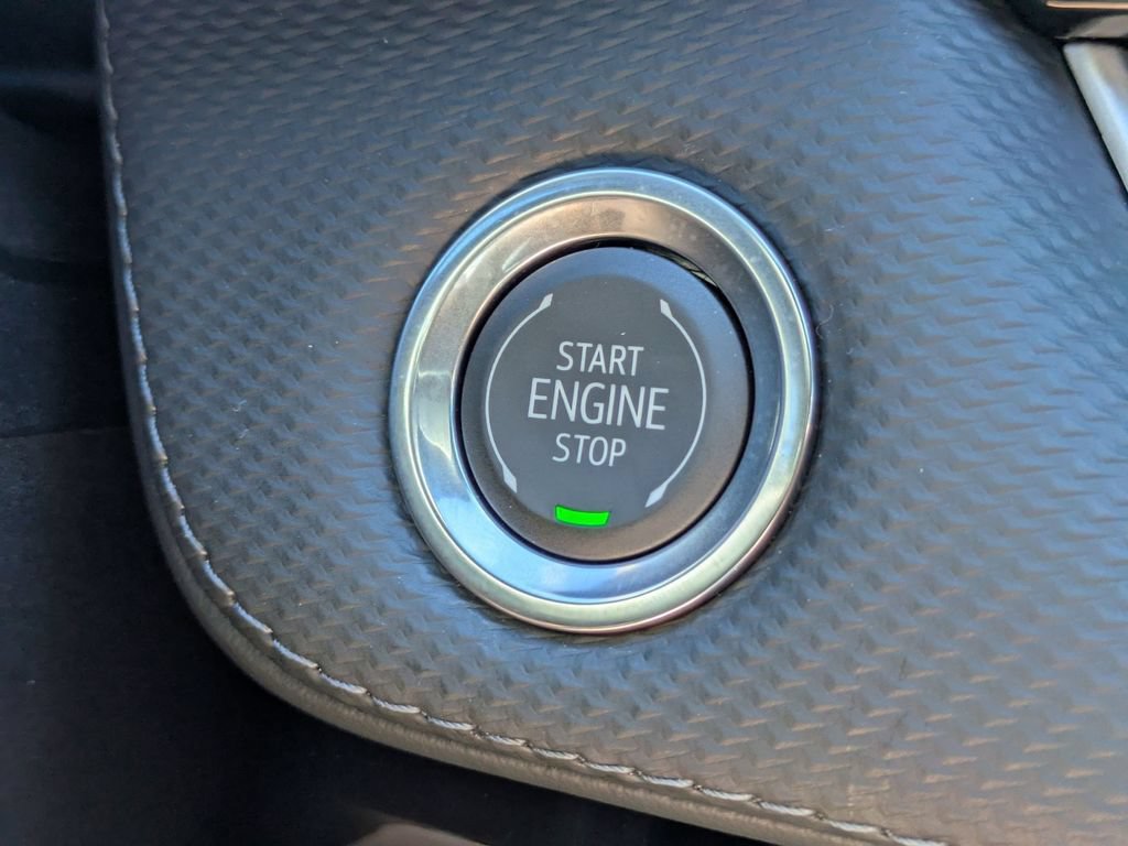 New 2026 Chevrolet Equinox LT w/ Safety and Technology Package FWD image 22
