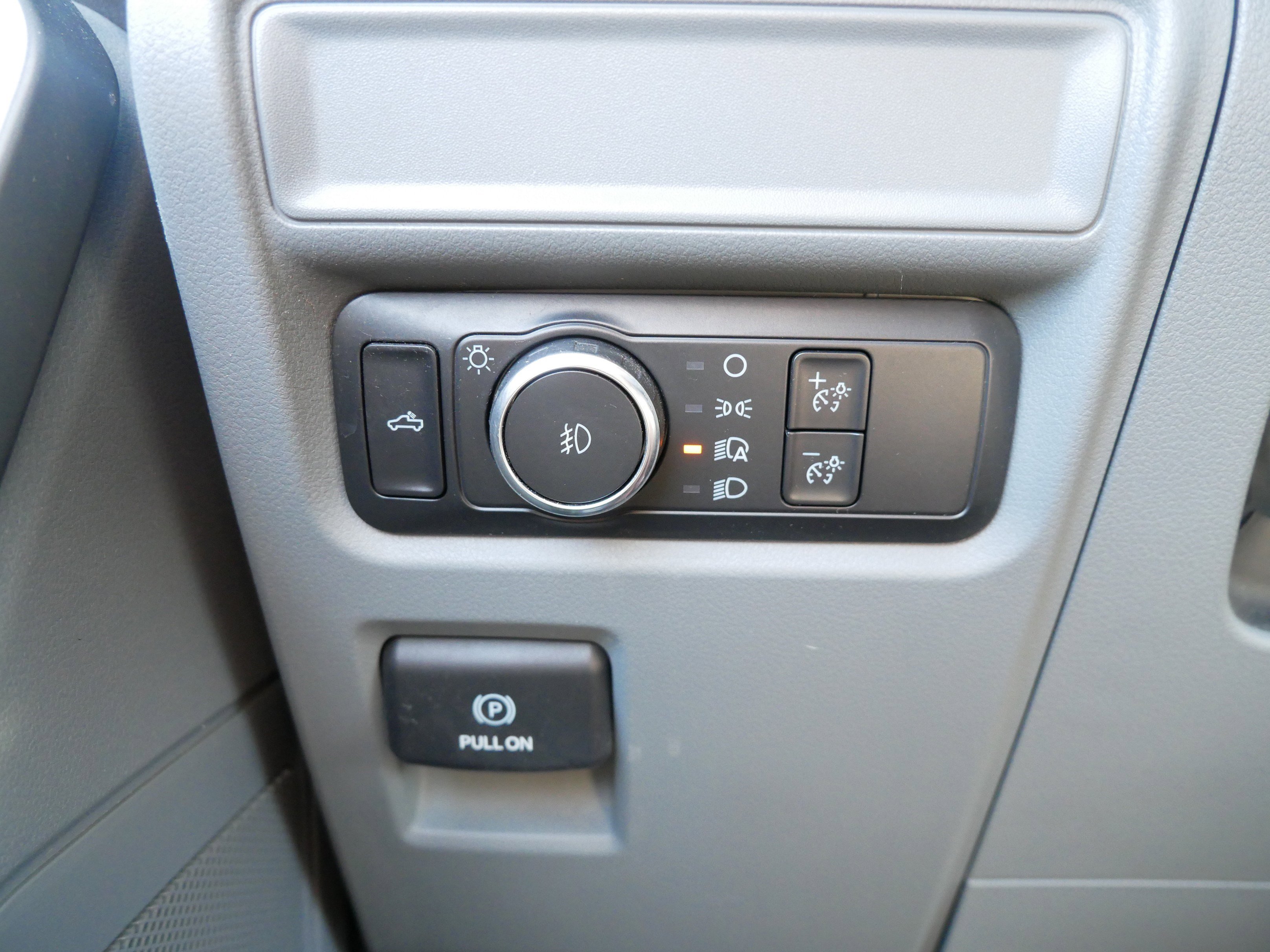 Used 2022 Ford F150 XLT w/ Equipment Group 301A Mid image 26