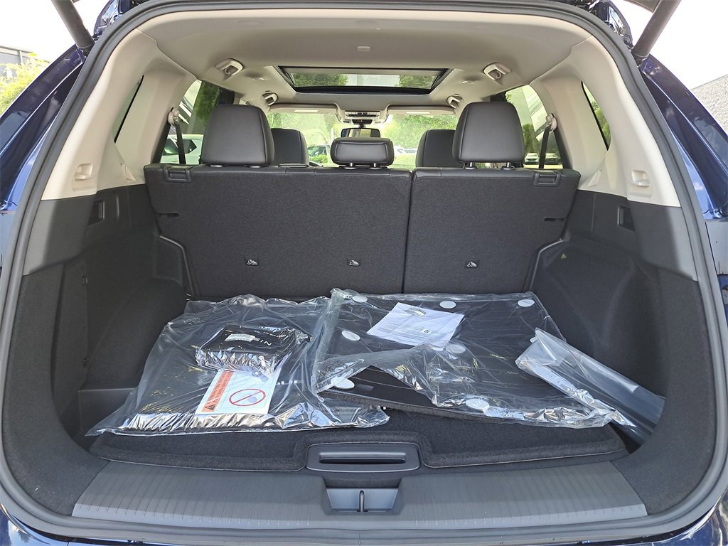 New 2026 Nissan Rogue Platinum image 10