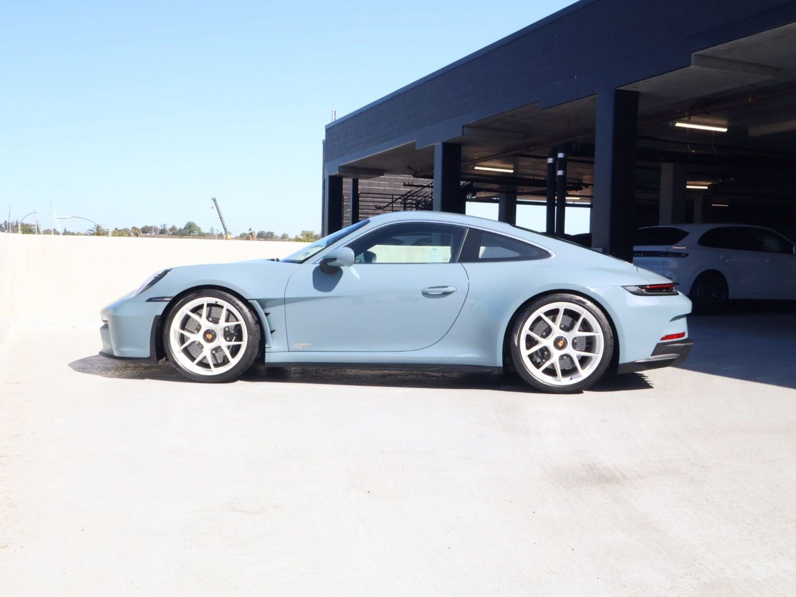 Certified 2024 Porsche 911 GT3 RS RWD image 2