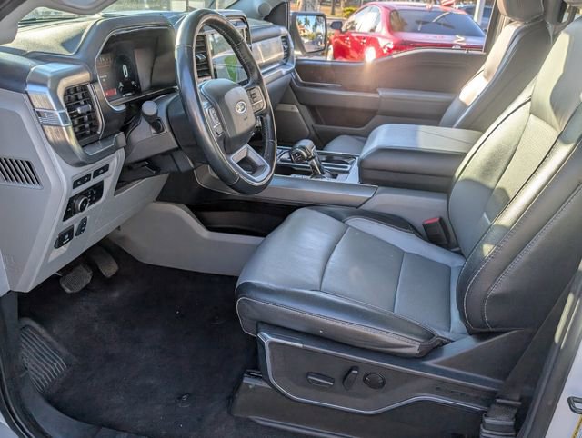 Used 2023 Ford F150 Lariat w/ Trailer Tow Package image 14