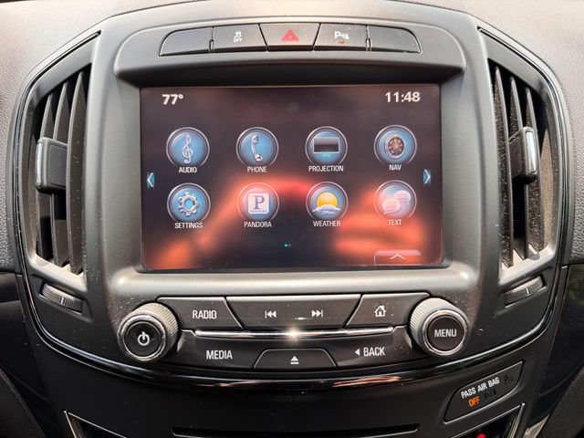 Used 2016 Buick Regal Premium FWD image 3