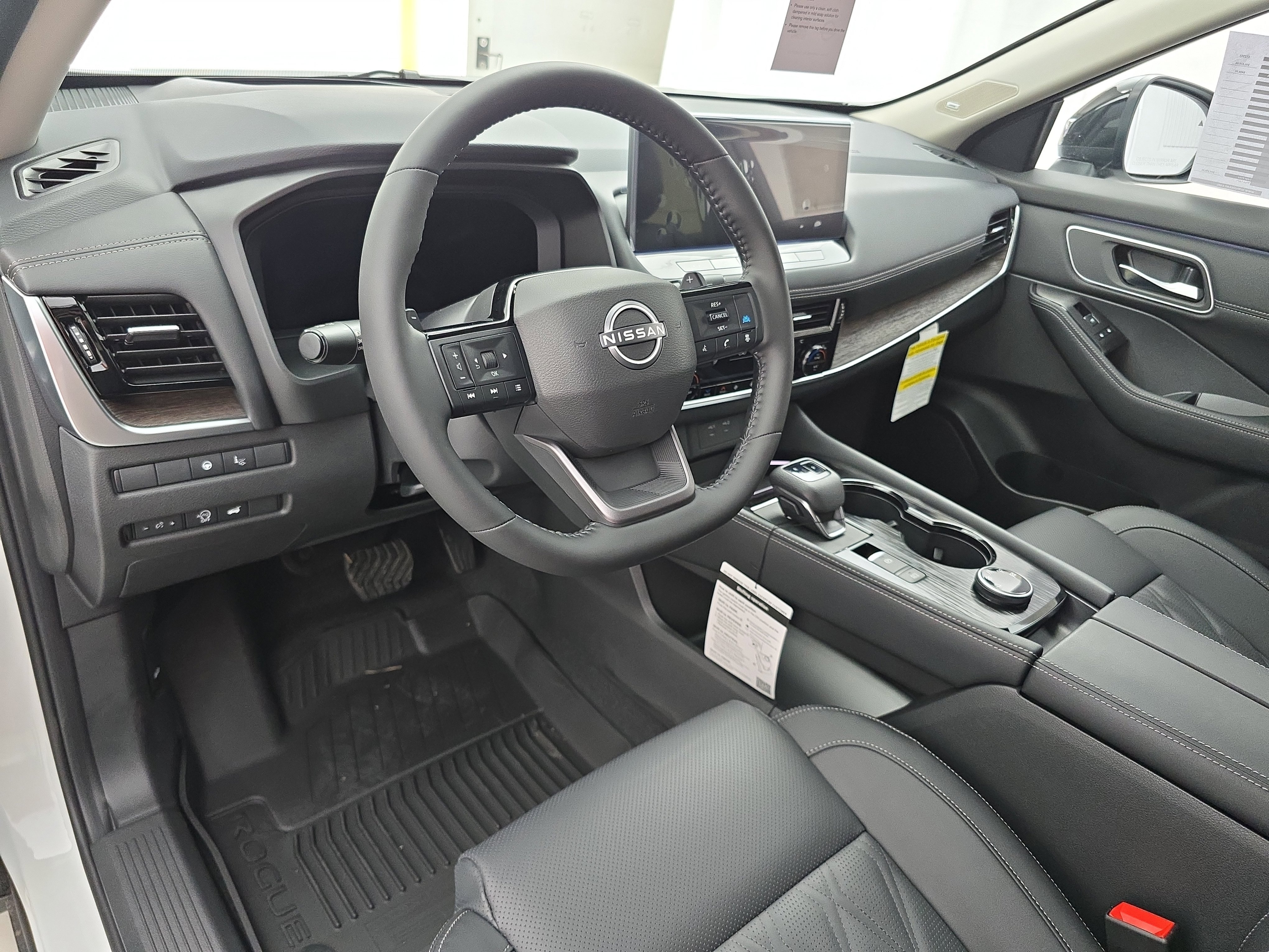 New 2026 Nissan Rogue Platinum image 16