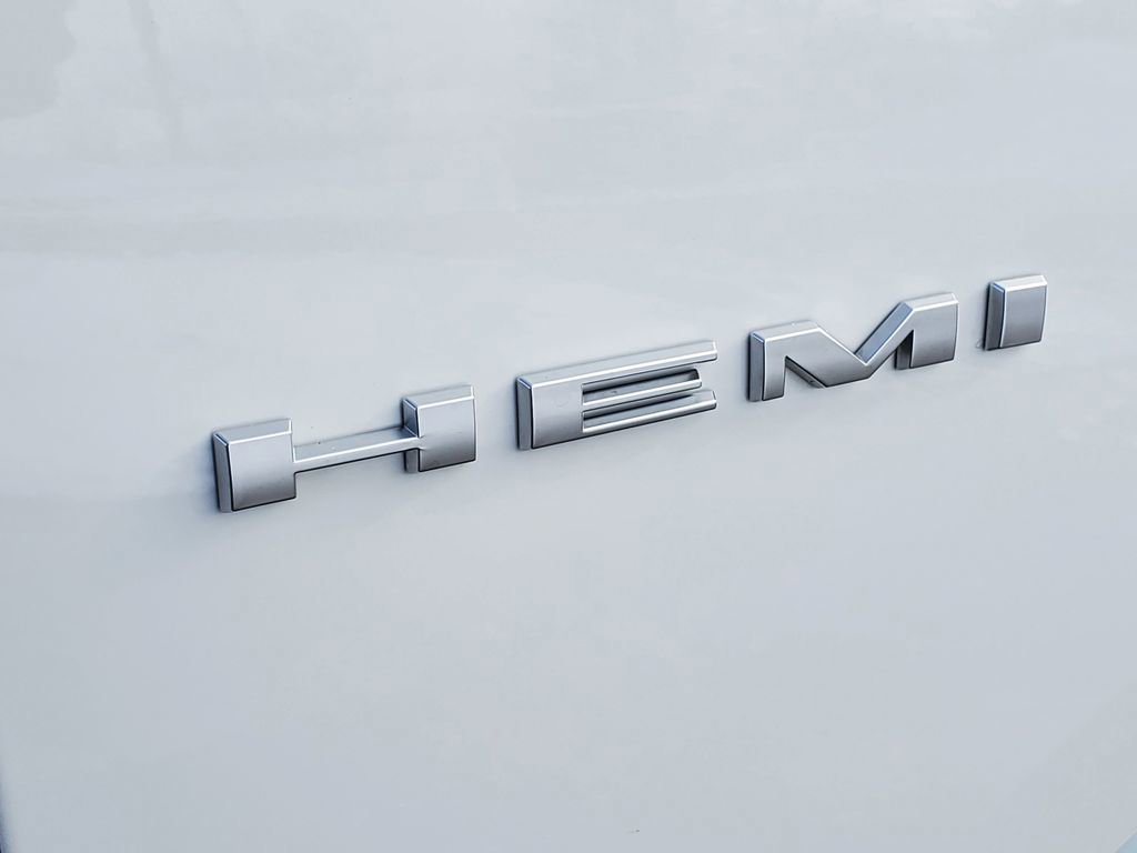 Used 2025 Dodge Durango R/T AWD/4WD image 6