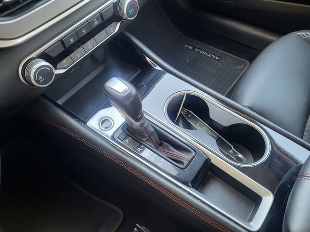 Used 2025 Nissan Altima 2.5 SR FWD image 18