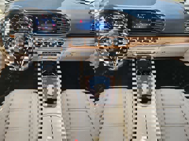 Used 2024 Mercedes-Benz GLE 450 4MATIC image 10