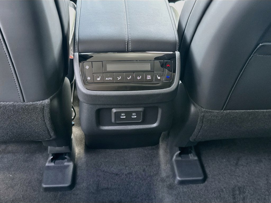 New 2027 INFINITI QX60 Luxe w/ Cargo Package FWD image 27