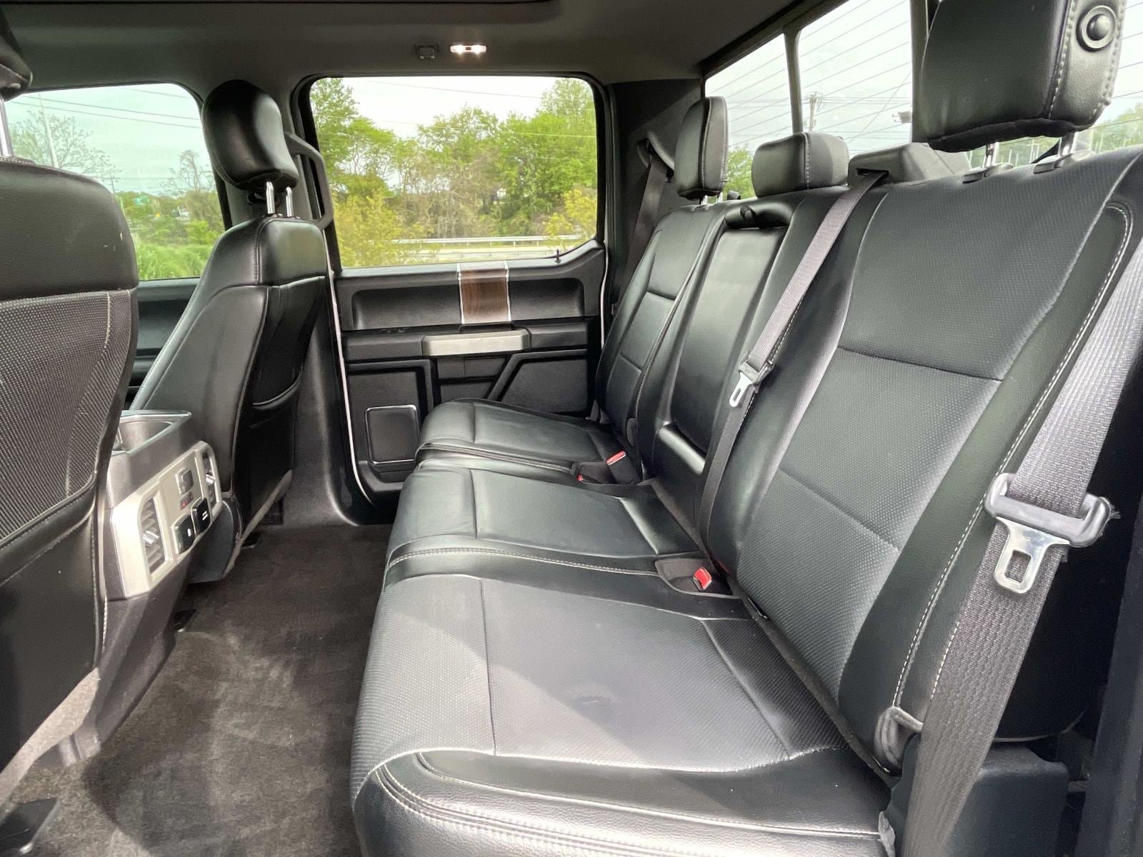 Used 2017 Ford F150 Lariat w/ Equipment Group 502A Luxury AWD/4WD image 11