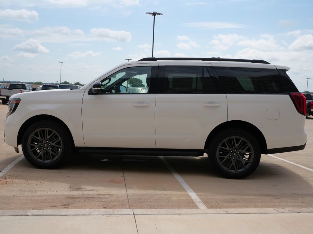 New 2026 Ford Expedition Platinum w/ Stealth Appearance Package AWD/4WD image 3