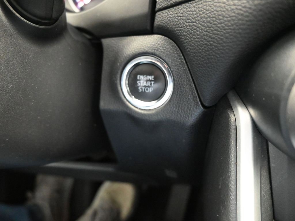 Used 2021 Toyota RAV4 XLE image 20