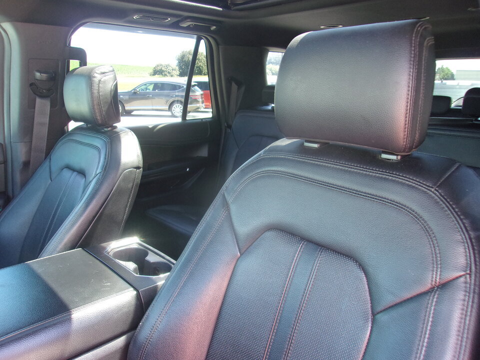Used 2019 Ford Expedition Max Limited w/ Texas Edition Package AWD/4WD image 13
