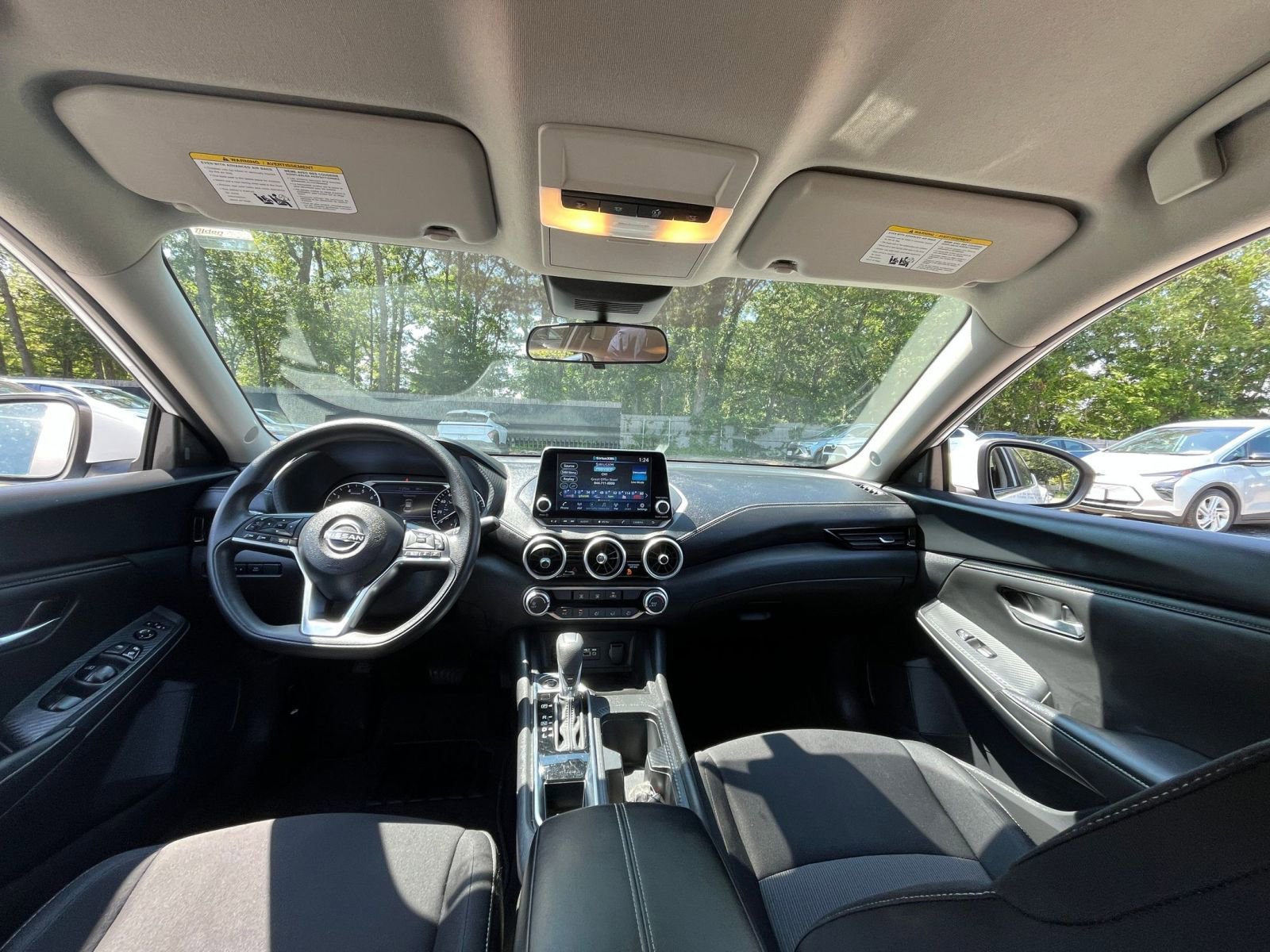 Used 2024 Nissan Sentra SV image 31