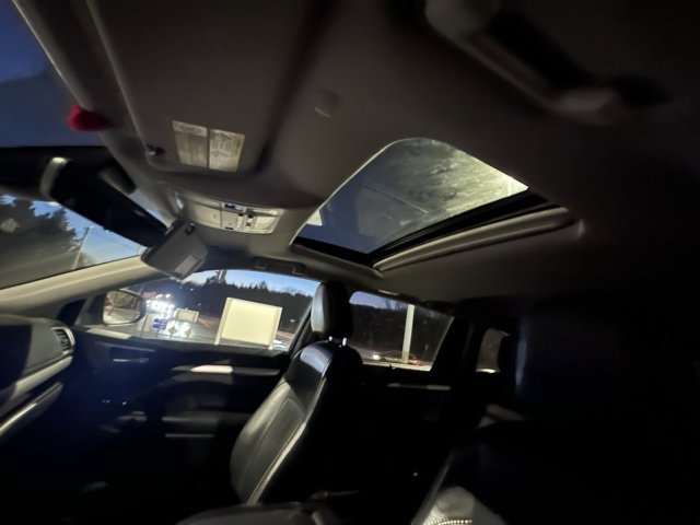 Used 2018 Toyota Highlander XLE image 13