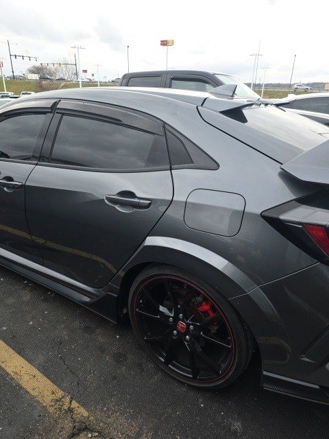 Used 2017 Honda Civic Type R image 4