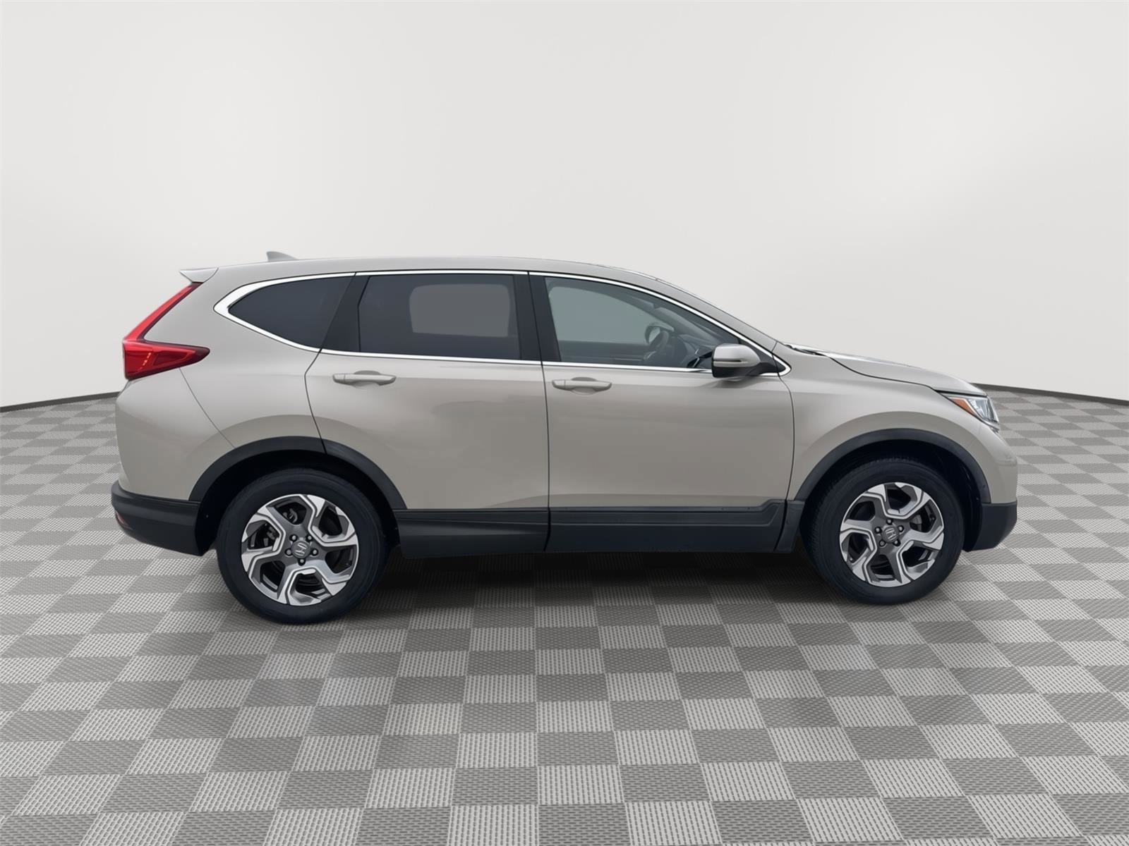 Used 2018 Honda CR-V EX image 16