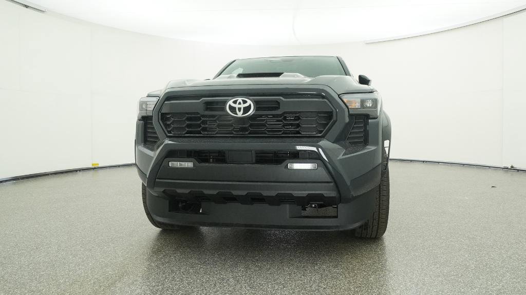 New 2025 Toyota Tacoma TRD Sport image 3