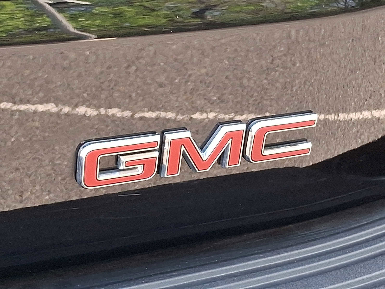 Used 2025 GMC Yukon Denali image 31