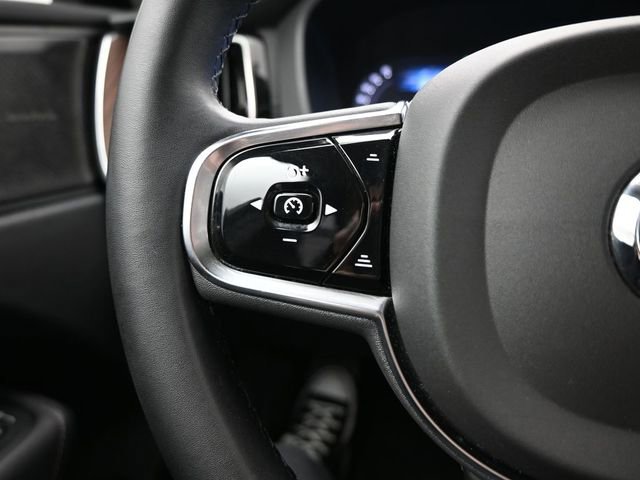 Used 2024 Volvo XC60 B5 Ultimate w/ Climate Package image 26