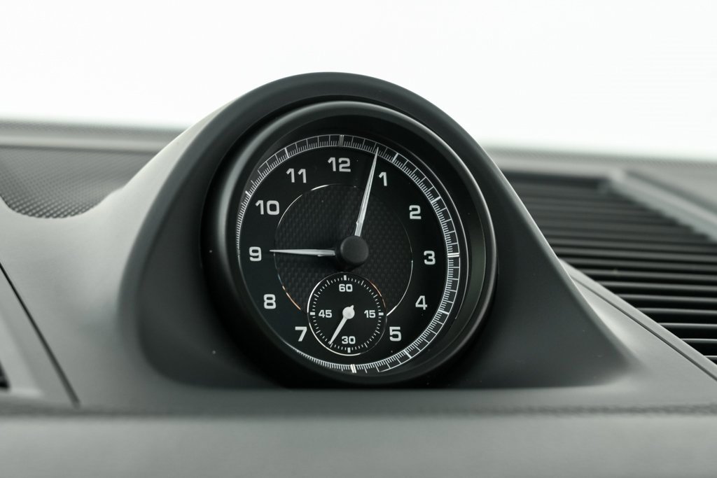 New 2026 Porsche Macan image 17