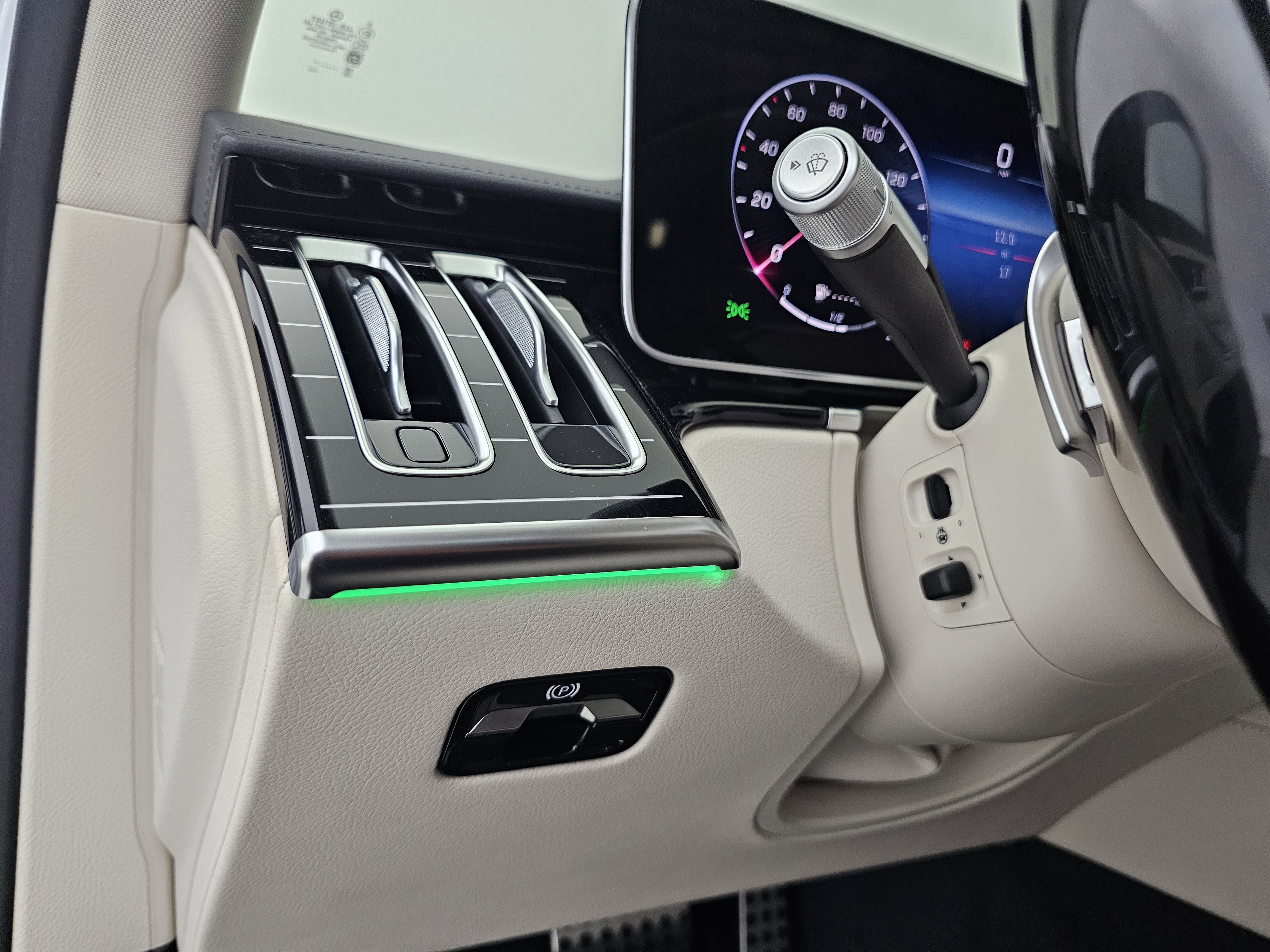 New 2026 Mercedes-Benz S 580 4MATIC Sedan image 9