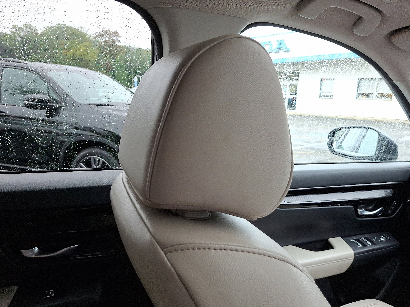 Used 2023 Honda CR-V EX-L image 13