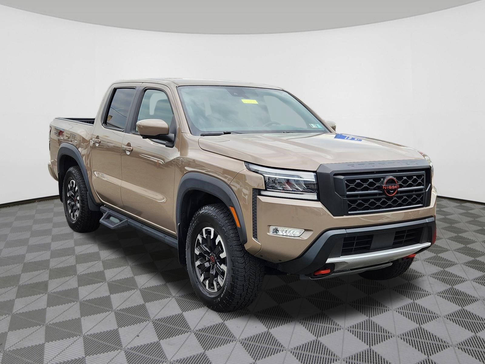 Used 2024 Nissan Frontier PRO-4X w/ Pro Convenience Package