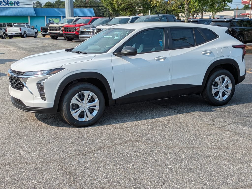 New 2026 Chevrolet Trax LT FWD image 8