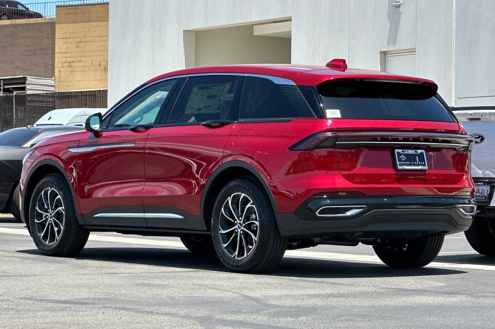 New 2026 Lincoln Nautilus Premier AWD/4WD image 5