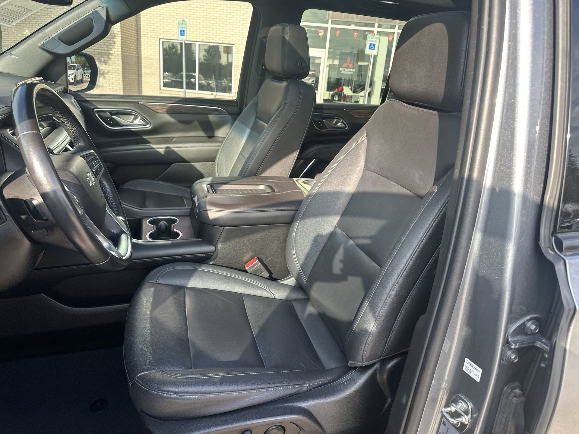 Used 2022 Chevrolet Tahoe Z71 AWD/4WD image 14