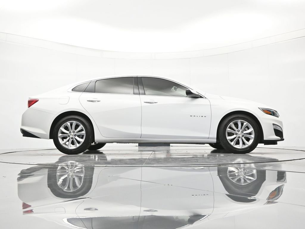 Used 2024 Chevrolet Malibu LT FWD image 39
